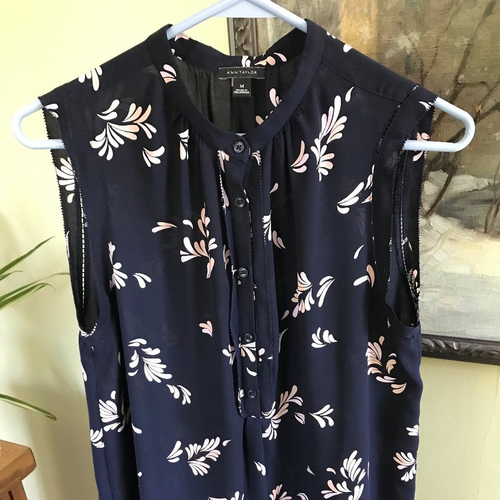 Ann Taylor Sleeveless Chiffon High-neck Button-up Blouse
